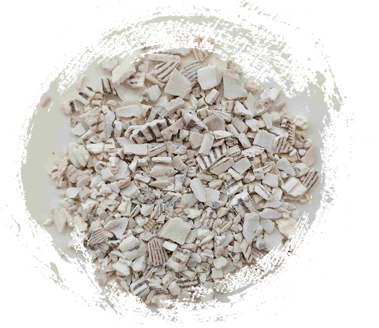 Stroh gedeckte Fliesenschale (Wǎléngzǐ)